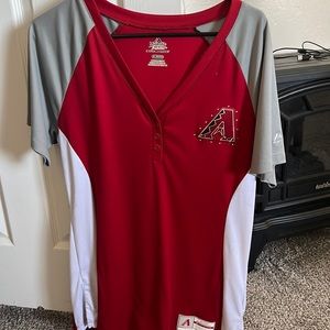 diamondbacks v neck